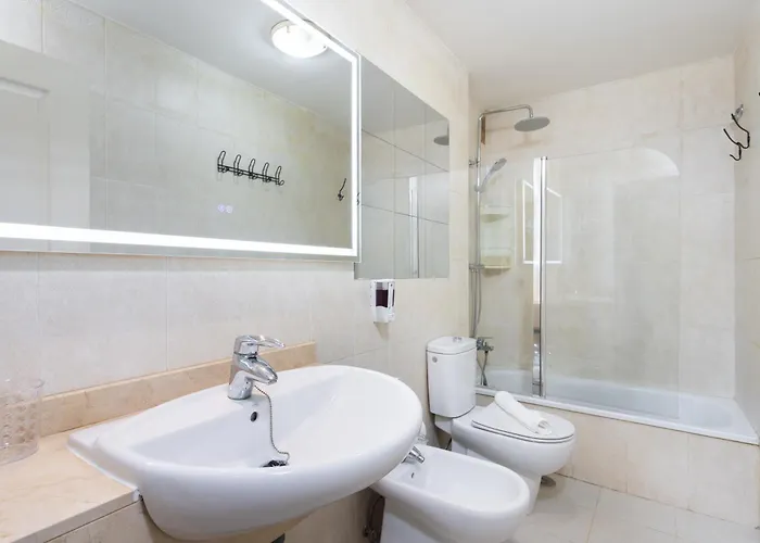 Апартаменти Home2book Calm Living With Terraces *